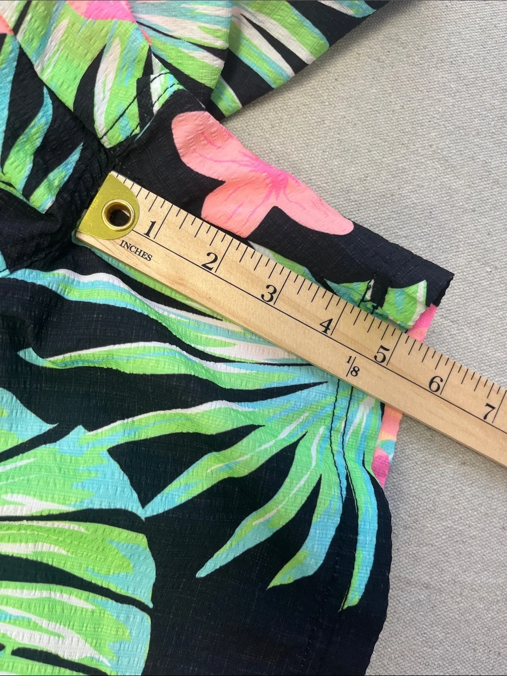 Party Pants Tropical Floral Swim Trunks Black Pink Medium Shorts